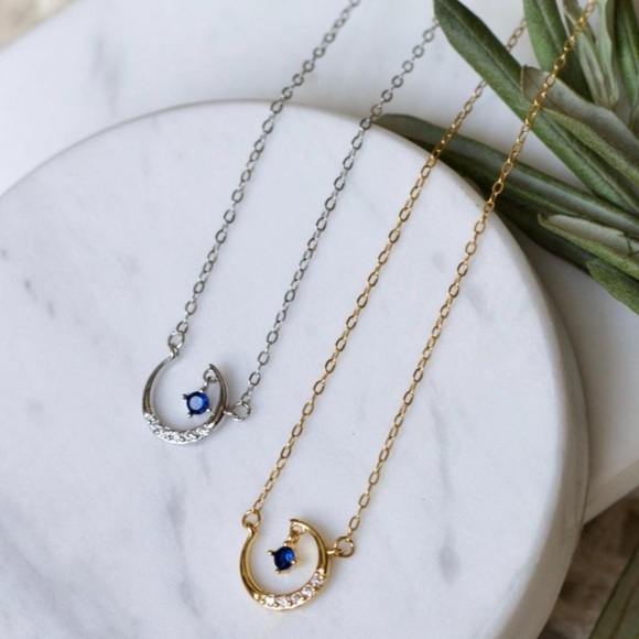 925 Sterling Silver Crescent Moon Necklace with Sapphire Blue - Picture 3 of 3